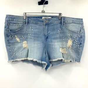 Torrid Denim Distressed Pearl Cut‎ Off Shorts Sz 26